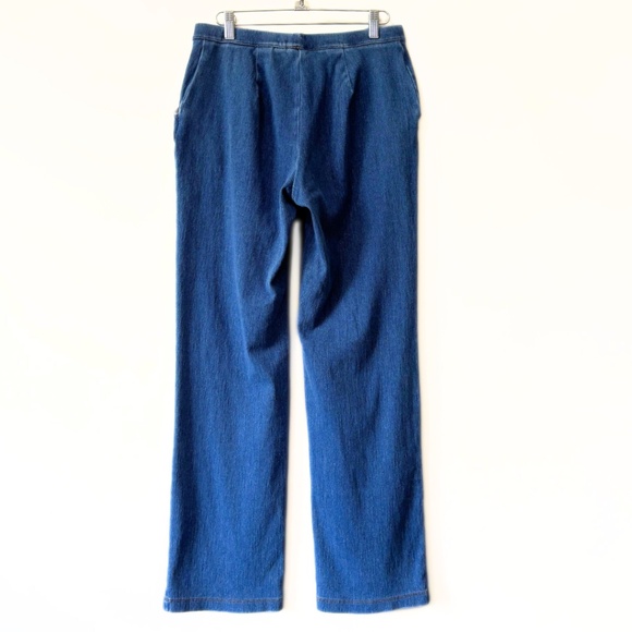 L.L. Bean Perfect Fit Pants Denim Straight-Leg Stonewashed Size S - Picture 6 of 7